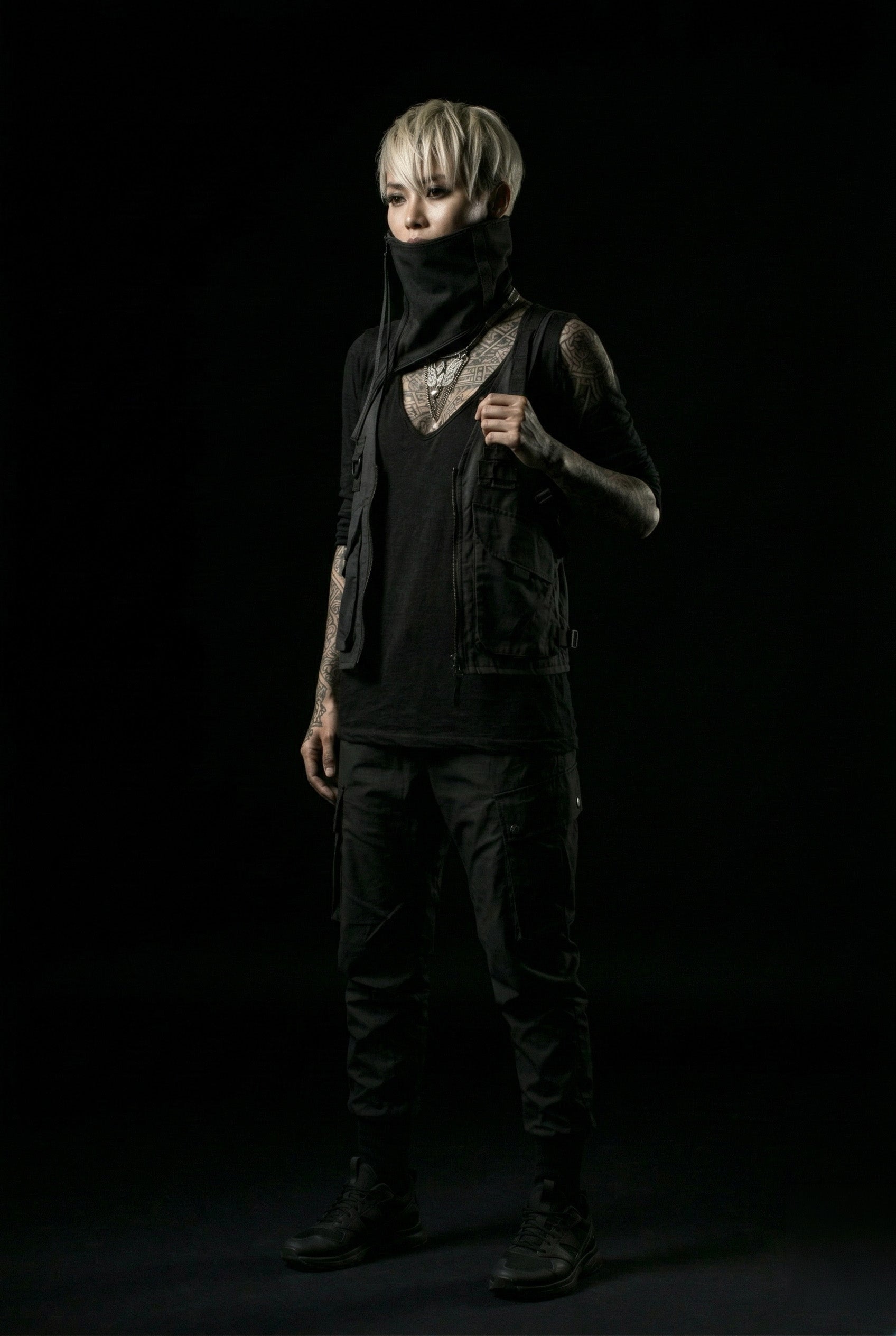 Techwear scarf